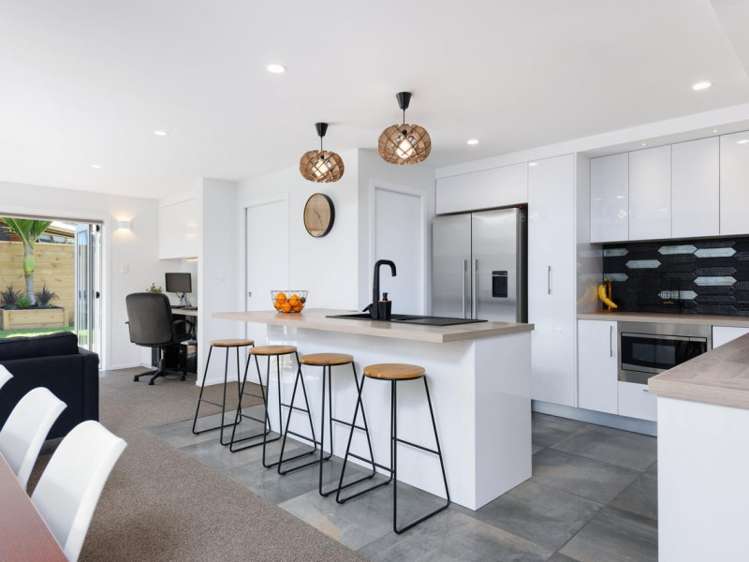 41 Golf Road Mount Maunganui_3