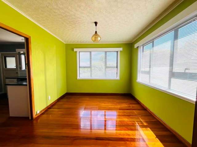 11 Dornwell Road Three Kings_3