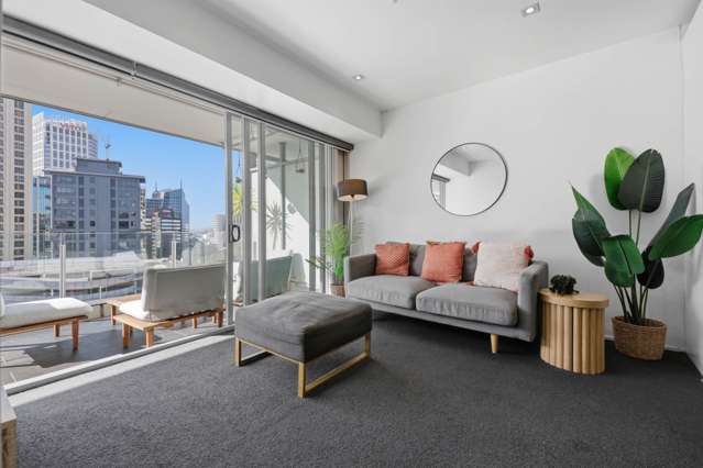 1503/6 Lorne Street City Centre_2