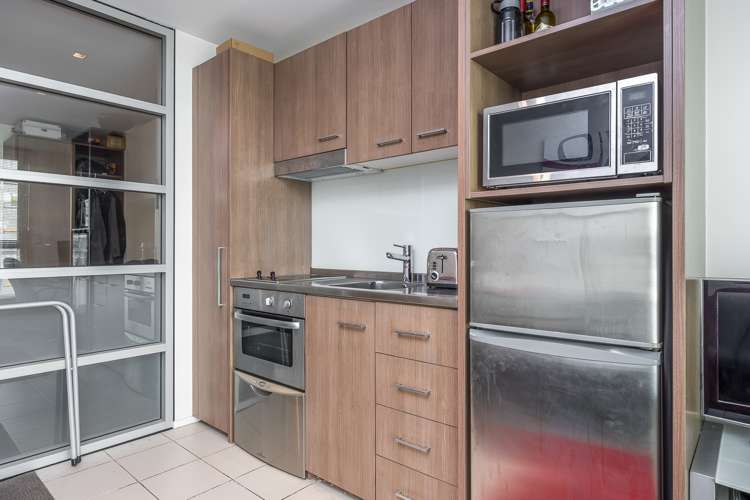 411/85 Beach Road Auckland Central_4