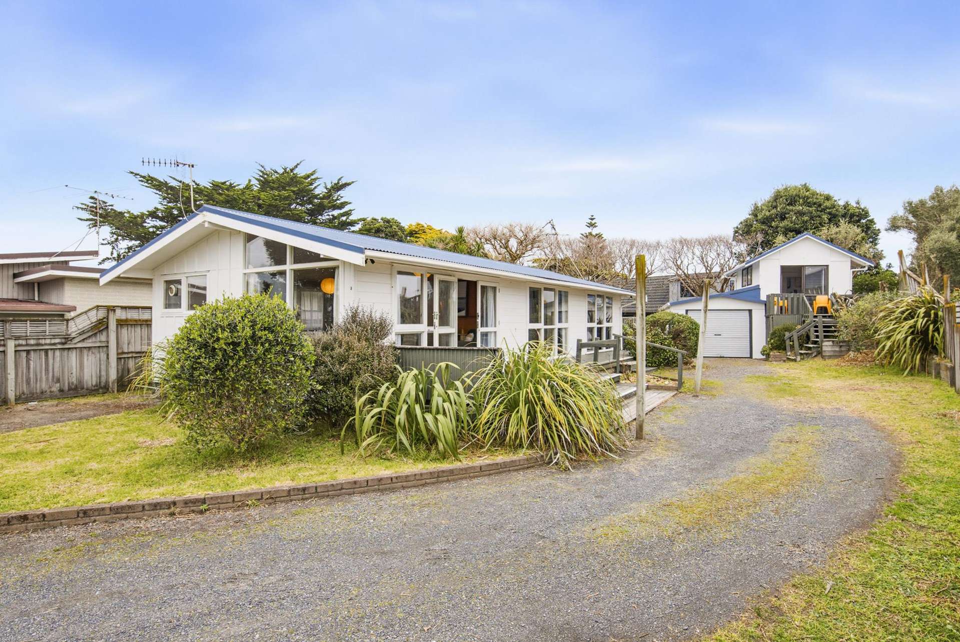 10 Bahama Crescent Paraparaumu Beach_0