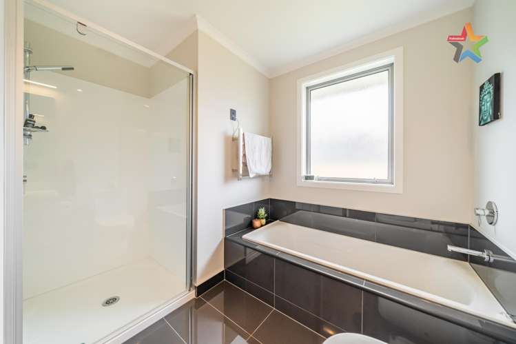 8 Te Punga Road Wallaceville_17