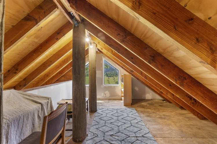 109 Anakiwa Road Anakiwa and Surrounds_17