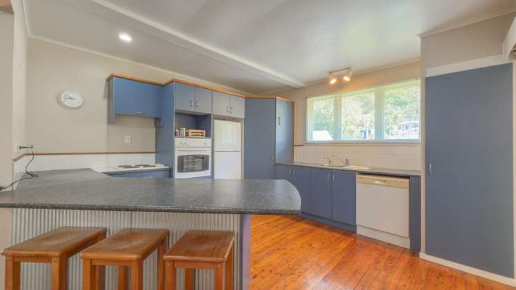 17 Waiomu Valley Road_3