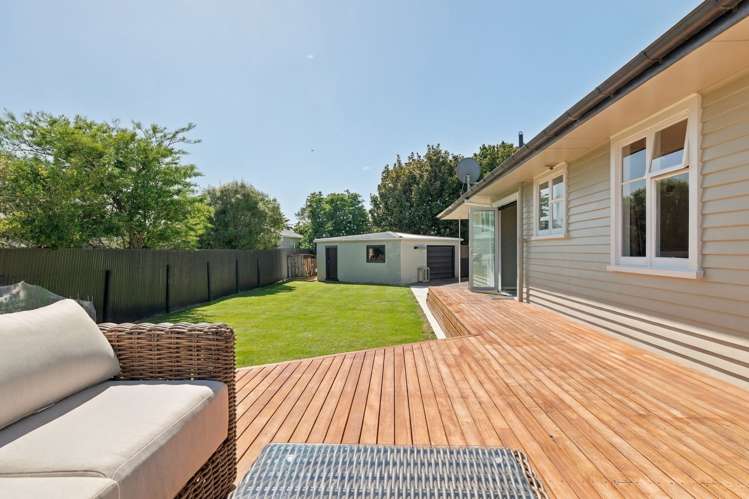 10 Lewis Place Highbury_12