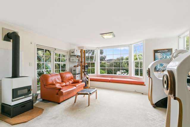 23 Turriff Crescent Tawa_4