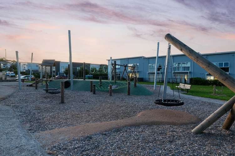 8 Gilbert Hall Way Swanson_26