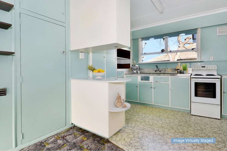14 Tennyson Crescent Stoke_7