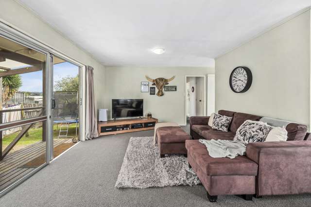 2/4 Cumberland Street Tauhara_1