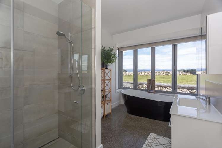 876a Beach Road Kakanui_11