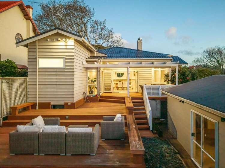1A Burwood Crescent 1776_14