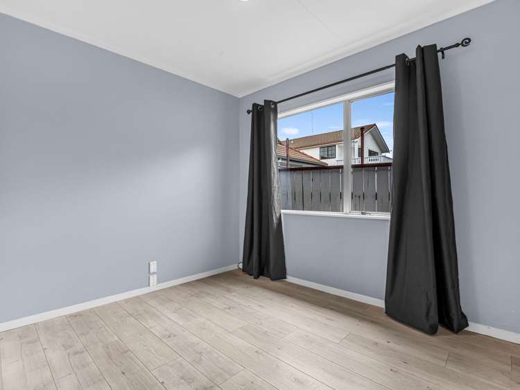 70B Hammond Street Hairini_10