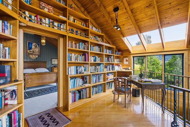 206 Peninsula Road Kelvin Heights_4