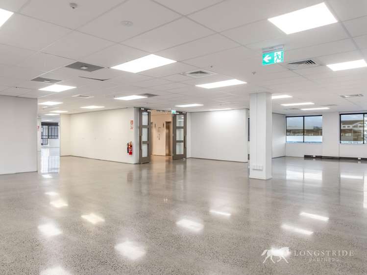 100 Carlton Gore Road Newmarket_9