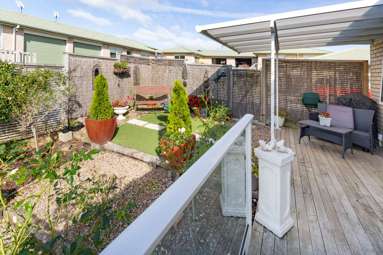 Unit 33/8 Village Place_3