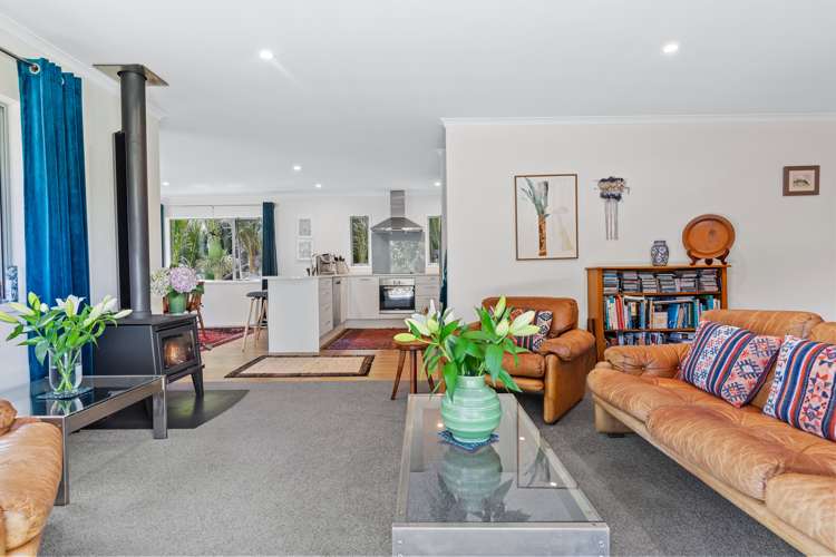 296 Motutara Road Muriwai_6
