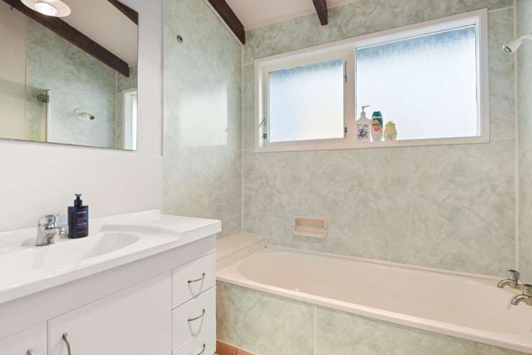 86 Tarawera Road Lynmore_11