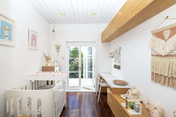 1/85 Beach Road Mellons Bay_13