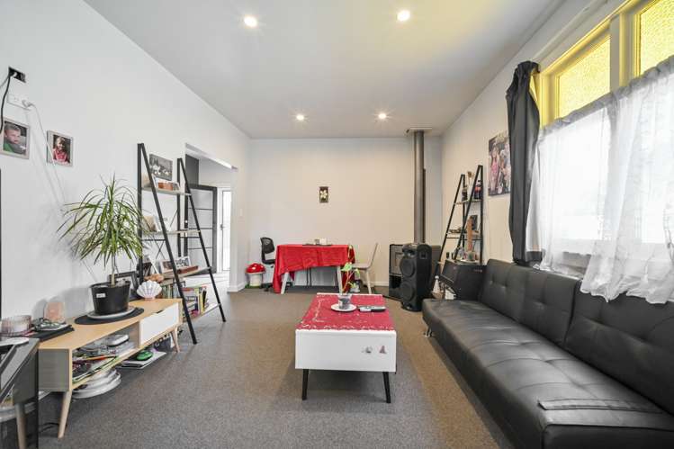 701 Buller Street Akina_8