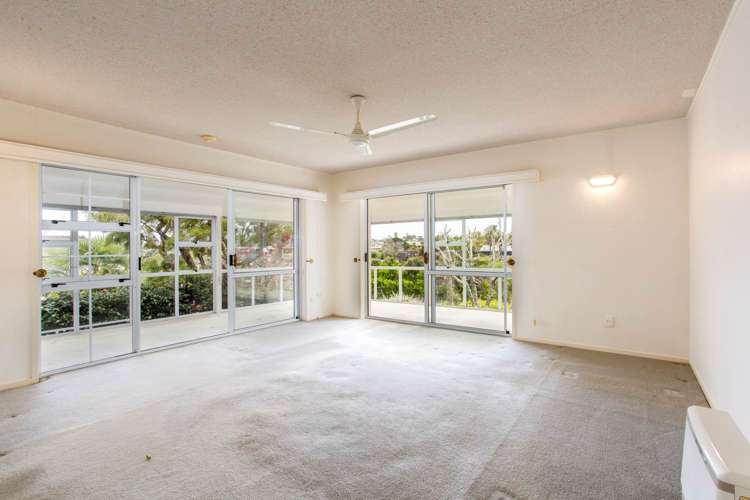 2/23 Heathcote Road Castor Bay_2