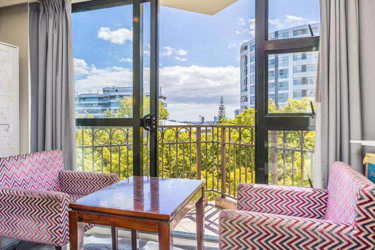 4C/100 Greys Avenue Auckland Central_6