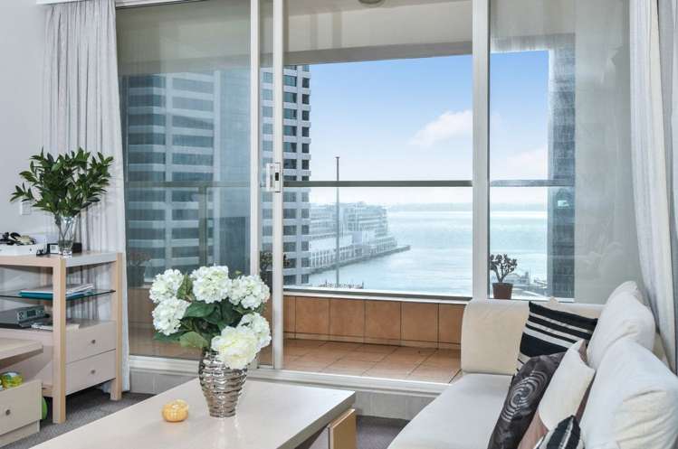 907/8 Albert Street Auckland Central_12