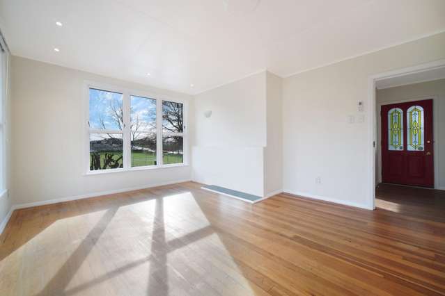 6 Greenslade Crescent 10887_2