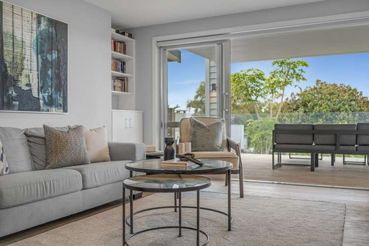 37 Glenfern Road Mellons Bay_24