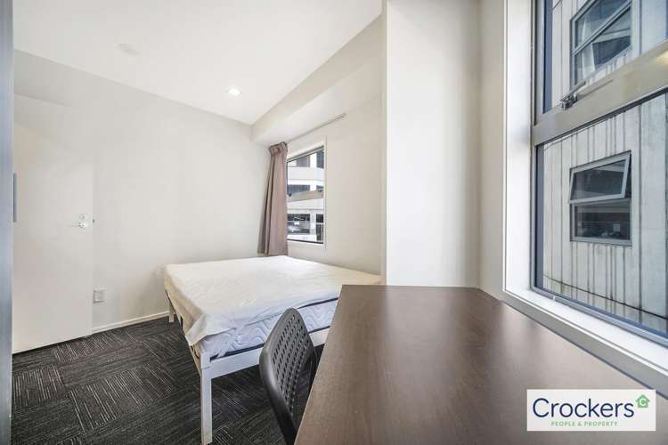 711/23 Whitaker Place 10015_9