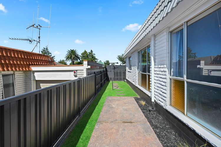 1 Mahoe Street Melville_17