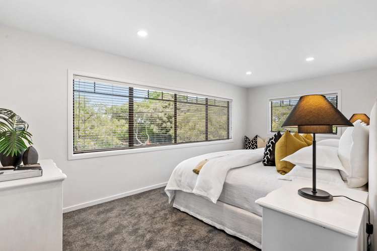 81 Owairaka Avenue Mount Albert_10