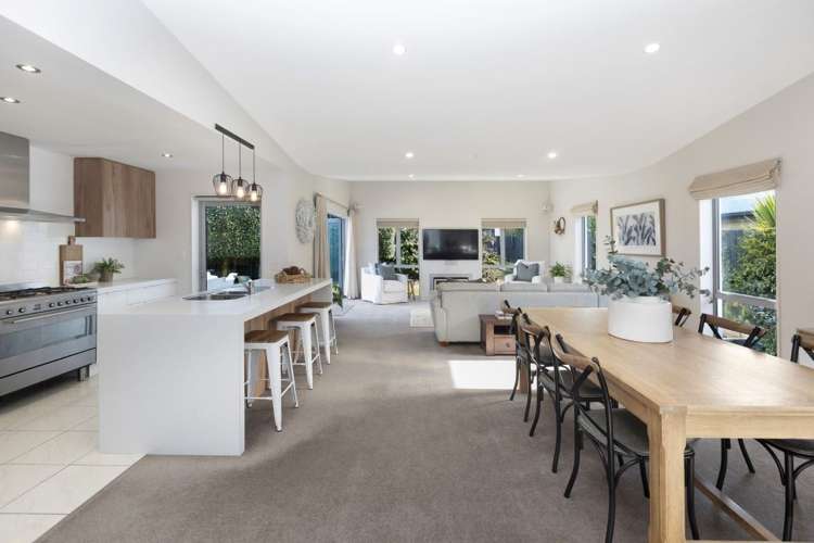 67 Eastwood Rise Waimairi Beach_6