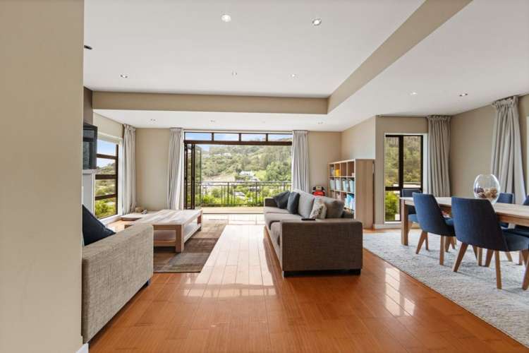 8 Emerald Lane Cashmere_16