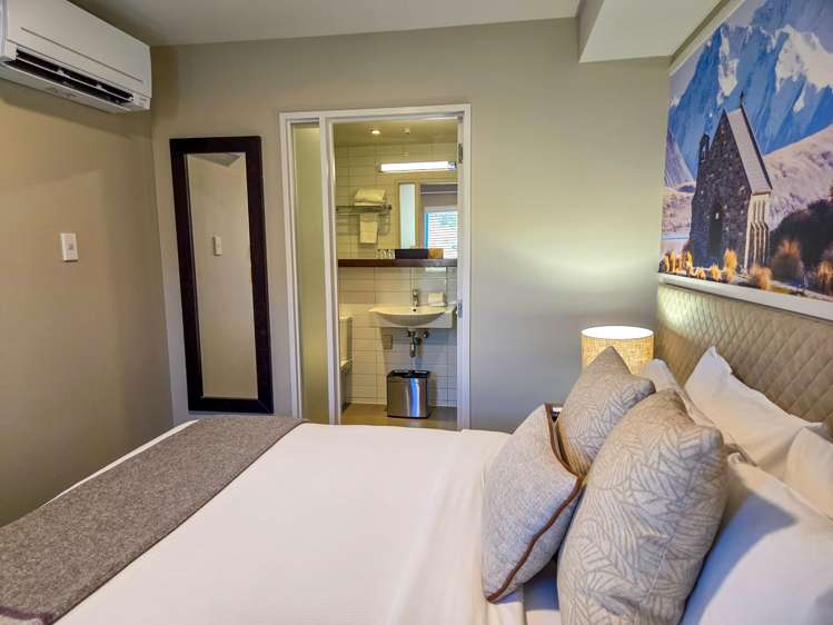 U 43/Room 611 Peppers Bluewater Resort Lake Tekapo_18