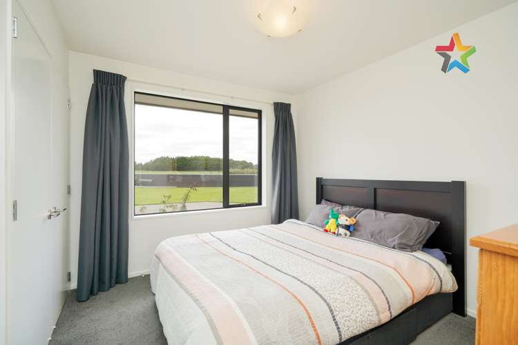 305 Oreti Road Otatara_12