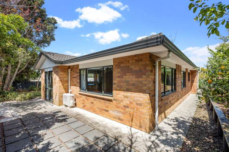 9 Shah Place Glen Eden_5