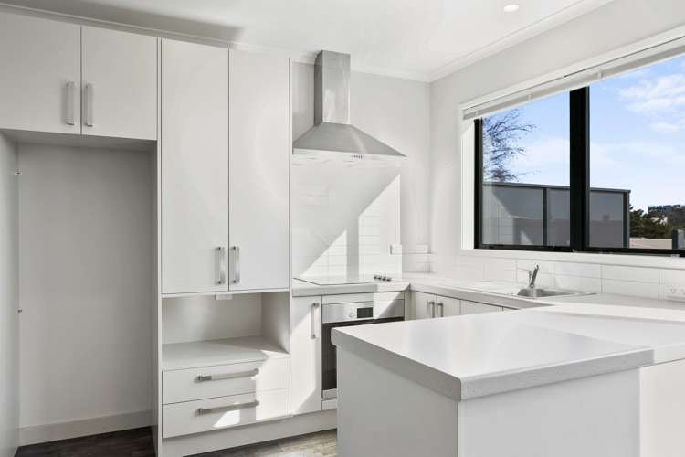 1/16 Jones Crescent Melville_7