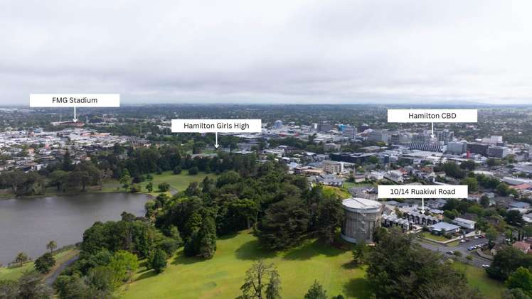 10/14 Ruakiwi Road Hamilton Lake_2