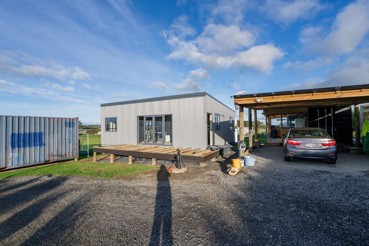 499 Avon Road_4