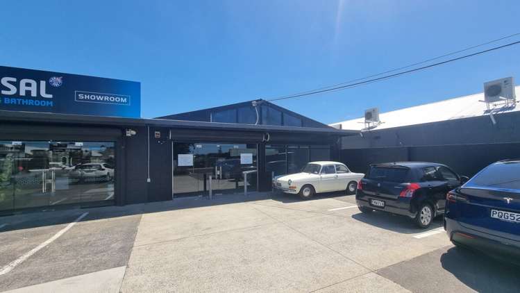 75 Barrys Point Road Takapuna_0