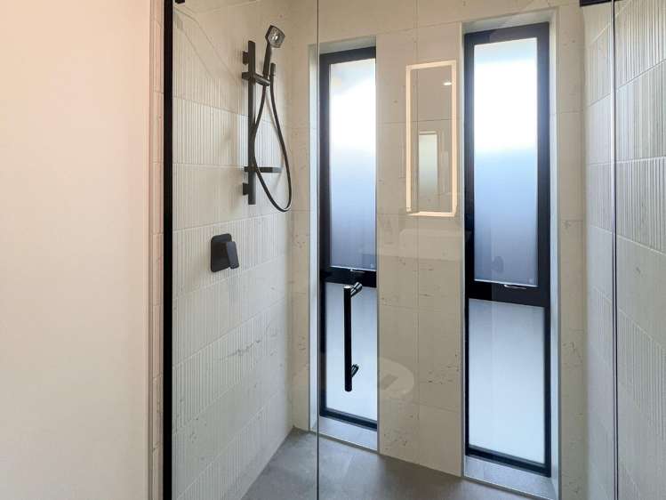 37 Candlesticks Crescent Lincoln_10