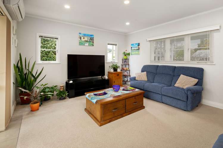 103 & 105 Alfred Street Thames_13