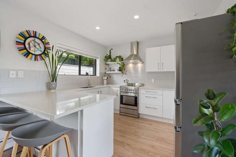 8 Lochinvar Place Ohauiti_16