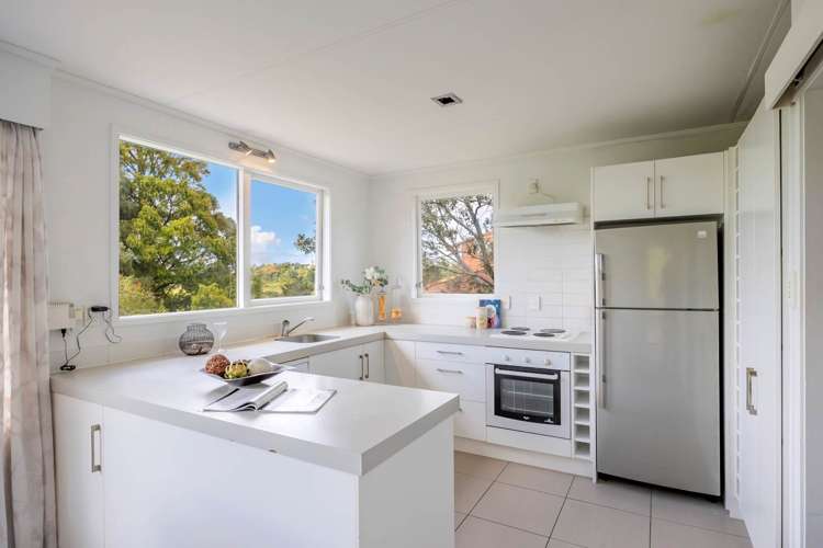 12 St Peters Street Northcote_10