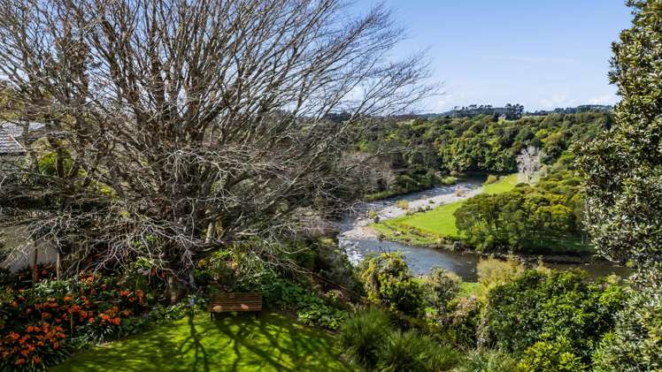 305 Mangorei Road Merrilands_32