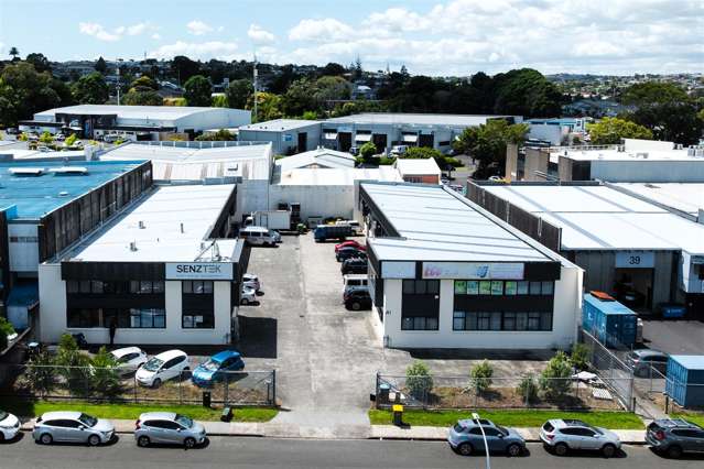 Savills | Well Located Avondale Warehouse
