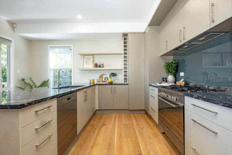 235h Titirangi Road Titirangi_5