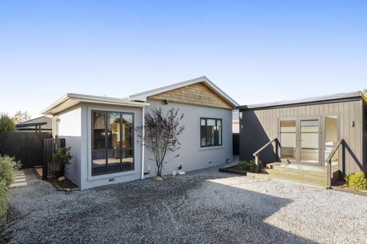 34 Diamond Avenue_0