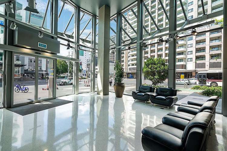 605/30 Beach Road Auckland Central_12