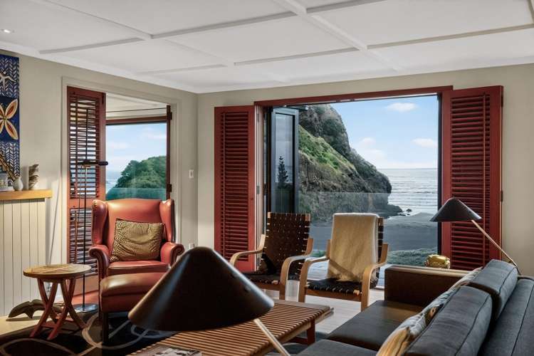 24 Garden Road Piha_9